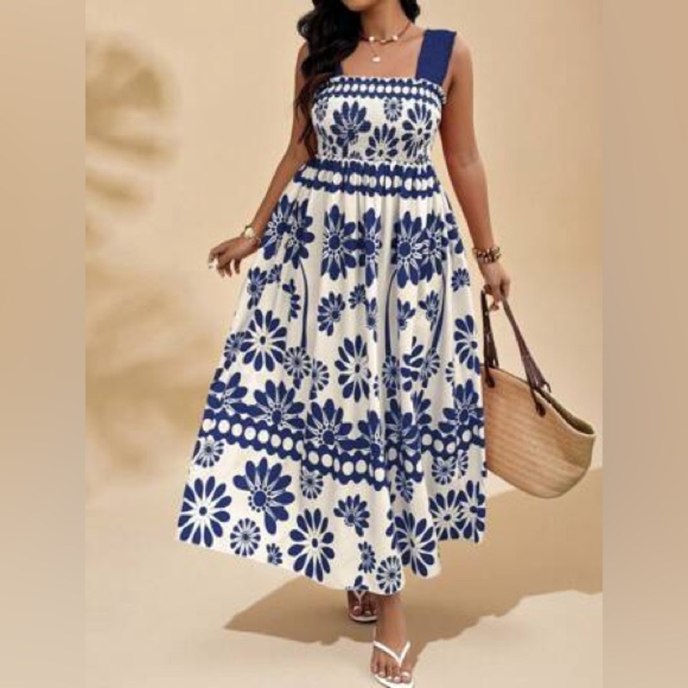 Title: SHEIN Curve Blue & White Floral Shirred Maxi Dress - 0XL